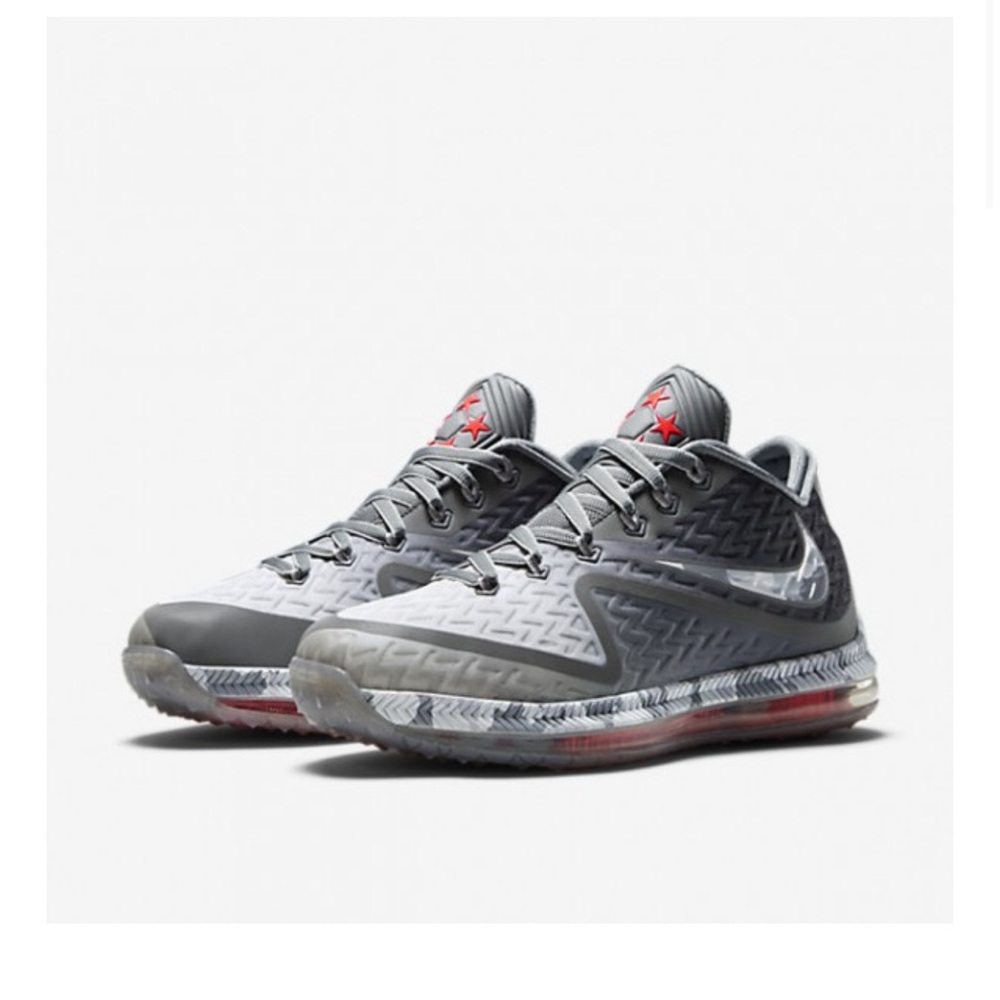 NIKE Field General 2 Grey & Red Like NEW Running Sneakers, Size 11.5